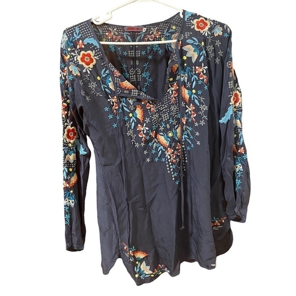Johnny Was Julie Sunrise Embroidered Blouse Size XS - Picture 6 of 11